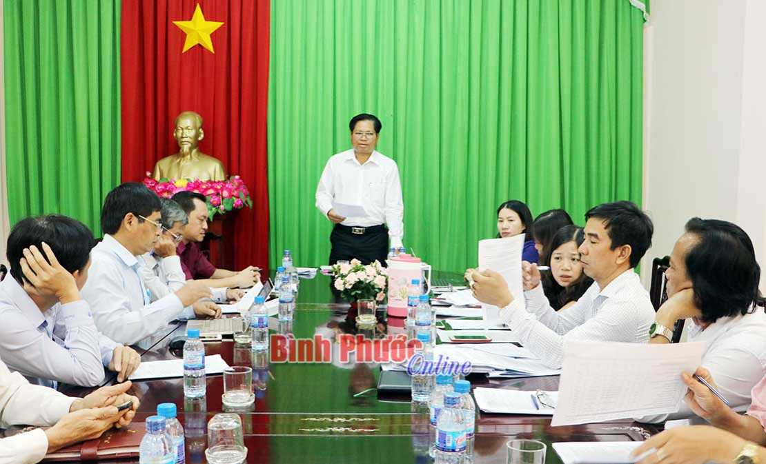 Quan t&acirc;m đặc biệt tới vay nặng l&atilde;i v&agrave; x&oacute;a ngh&egrave;o v&ugrave;ng DTTS