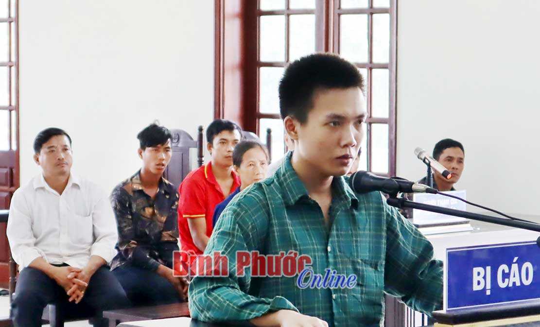 &Aacute;n chung th&acirc;n - c&aacute;i gi&aacute; của h&agrave;nh vi c&ocirc;n đồ