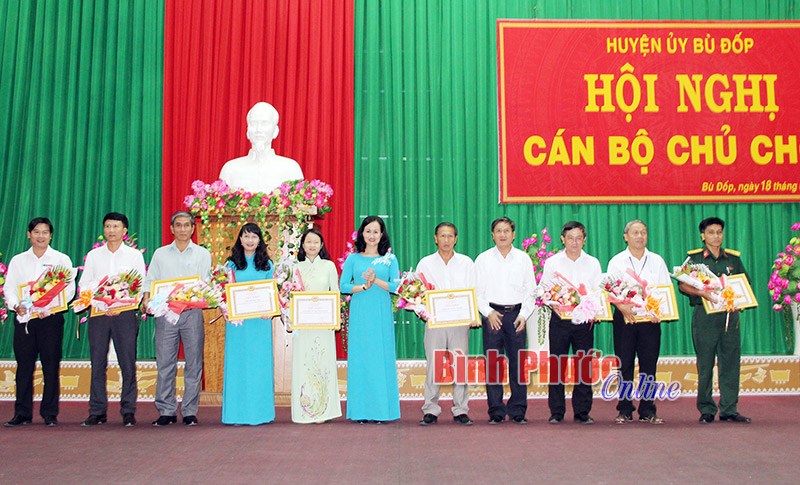 B&ugrave; Đốp nỗ lực thực hiện Đề &aacute;n 999 - B&agrave;i cuối