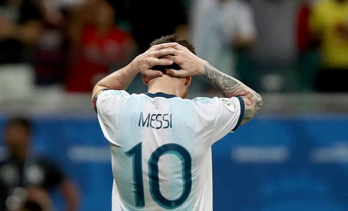 Lionel Messi mờ nhạt, Argentina nhận ‘trái đắng’ trước Colombia
