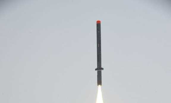 Ấn Độ thử thành công tên lửa hành trình tầm xa Nirbhay