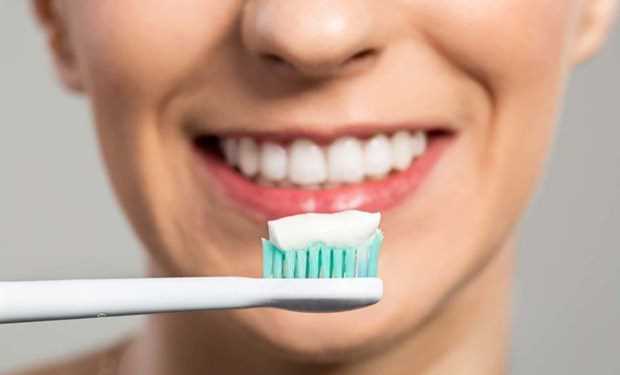 Nghiên cứu mới: Bệnh viêm nướu có thể làm tăng nguy cơ mắc Alzheimer