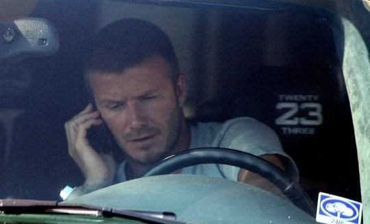 Cựu danh thủ David Beckham bị cấm lái xe 6 tháng do phạm luật