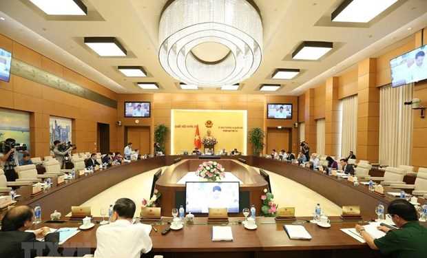 Điều động, ph&ecirc; chuẩn nh&acirc;n sự Hội đồng D&acirc;n tộc v&agrave; Ủy ban Tư ph&aacute;p