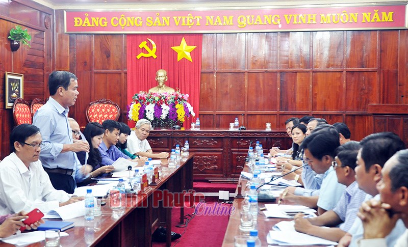 HĐND tỉnh gi&aacute;m s&aacute;t việc thực hiện c&aacute;c dự &aacute;n trọng điểm về giao th&ocirc;ng