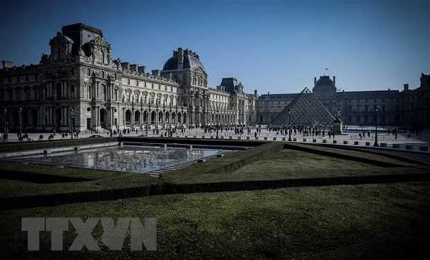 Pháp: Bảo tàng Louvre phải đóng cửa vì nhân viên đình công