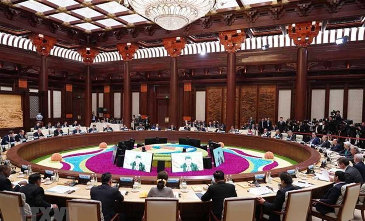 Thủ tướng dự Hội nghị b&agrave;n tr&ograve;n c&aacute;c nh&agrave; l&atilde;nh đạo tại Diễn đ&agrave;n BRI 2