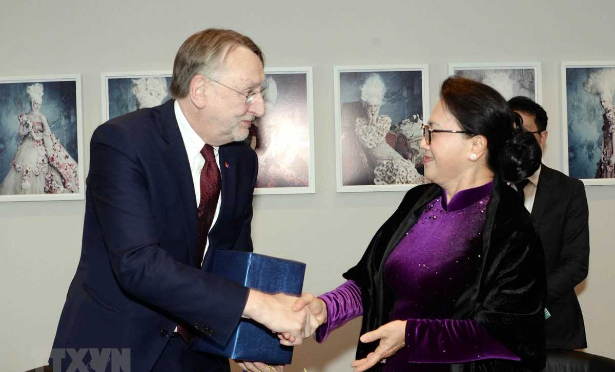 Ủy ban Thương mại quốc tế EP: EU v&agrave; Việt Nam đang đi đ&uacute;ng hướng