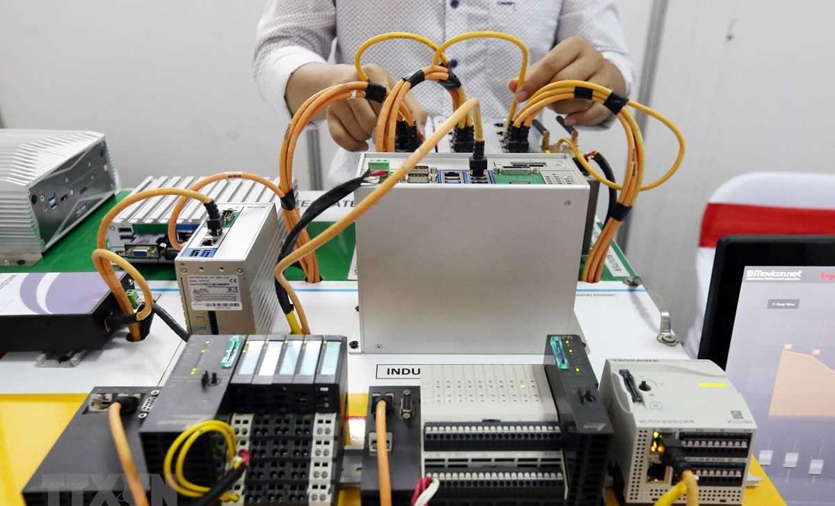 Hiến kế và chia sẻ để phát triển nền kinh tế số tại Việt Nam