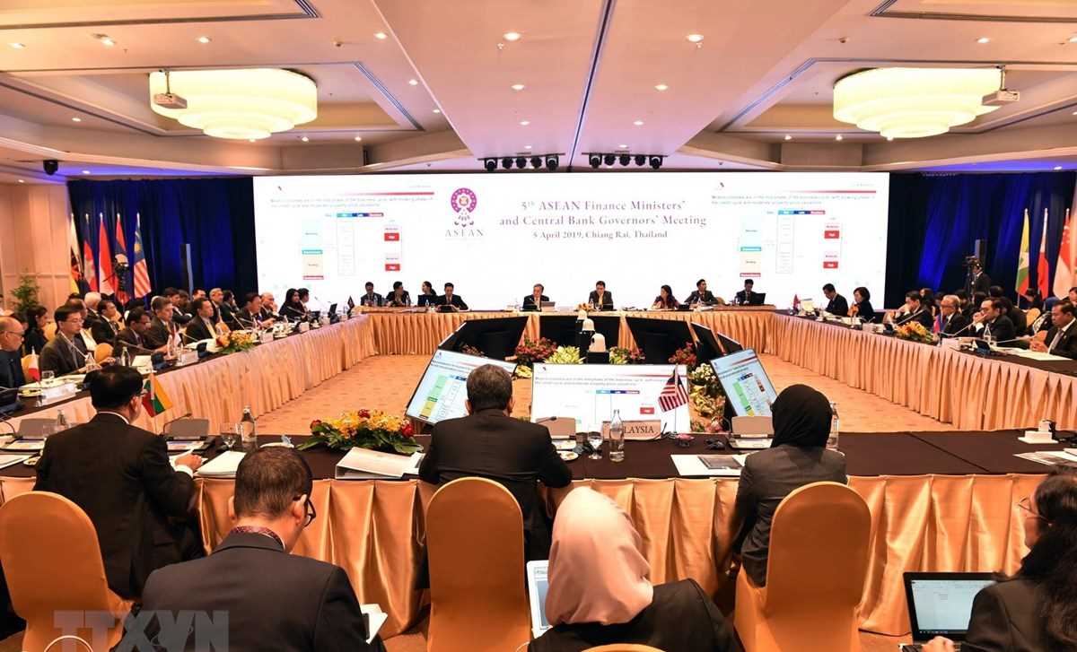 ASEAN đẩy mạnh hỗ trợ tăng trưởng kinh tế và ổn định tài chính