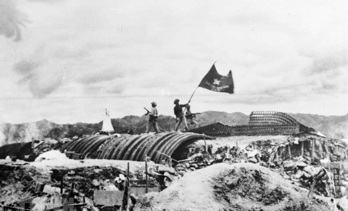 'Ph&aacute;t huy tinh thần độc lập, tự chủ, quyết chiến, quyết thắng'