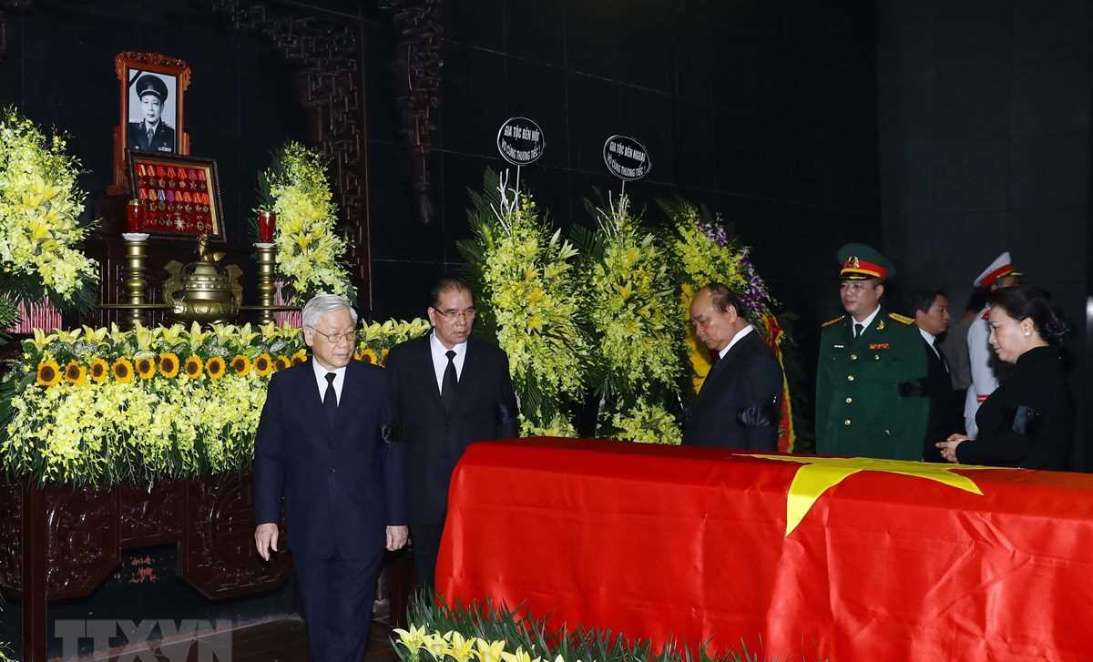 Cử h&agrave;nh trọng thể Lễ tang Trung tướng Đồng Sỹ Nguy&ecirc;n