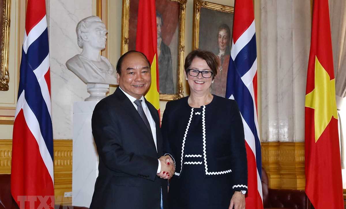 Thủ tướng Nguyễn Xu&acirc;n Ph&uacute;c hội kiến Chủ tịch Quốc hội Na Uy