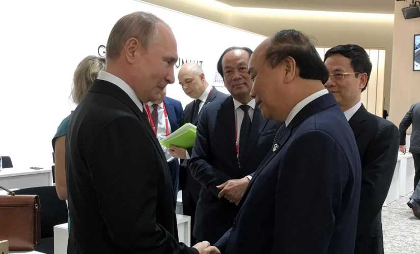 G20: Thủ tướng Nguyễn Xu&acirc;n Ph&uacute;c gặp gỡ c&aacute;c nh&agrave; l&atilde;nh đạo thế giới