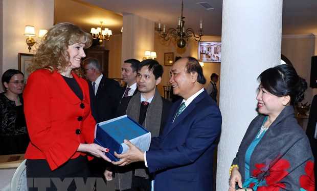 Thủ tướng Nguyễn Xuân Phúc thăm tỉnh Prahova của Romania