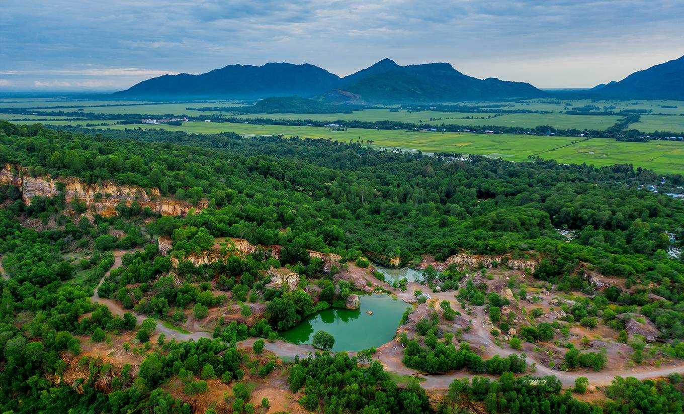 'Tuyệt tình cốc' trên đỉnh đồi ở miền Tây