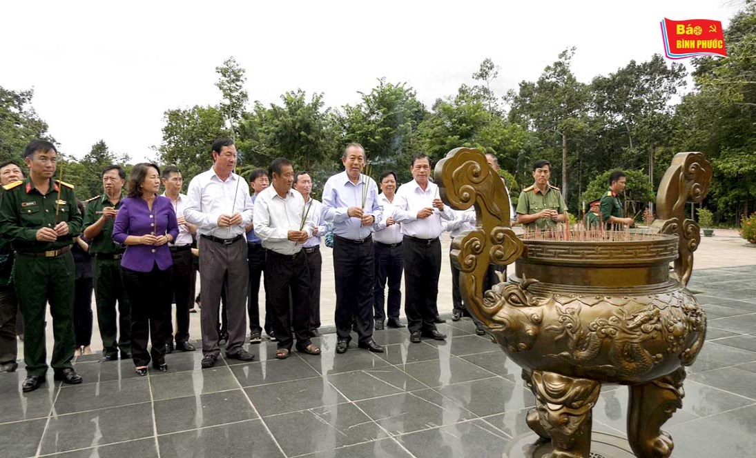 [Video] Phó thủ tướng Trương Hòa Bình về nguồn tại Bình Phước