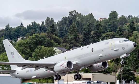 Máy bay tuần tra, chống ngầm P-8 của Anh lần đầu cất cánh