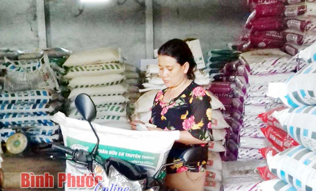 Tấm l&ograve;ng v&igrave; mọi người