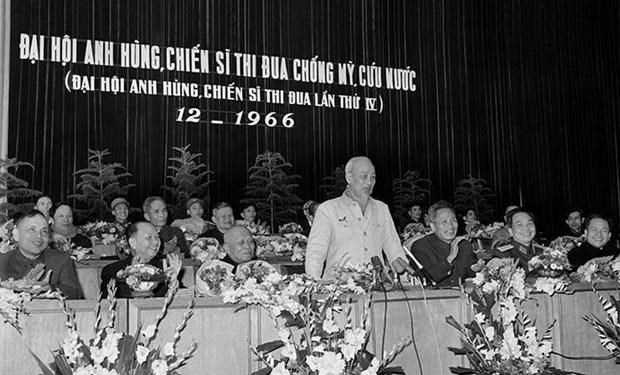 Tầm quan trọng của Di ch&uacute;c Chủ tịch Hồ Ch&iacute; Minh với x&acirc;y dựng Đảng