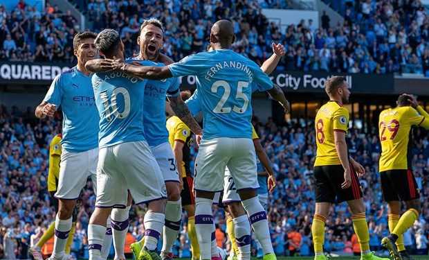 Manchester City đi vào lịch sử sau chiến thắng hủy diệt 8-0
