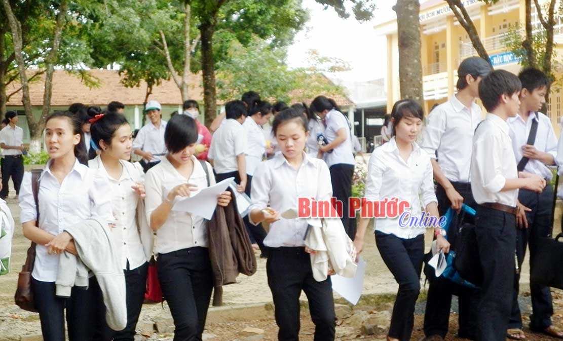 Đổi mới phương pháp, hình thức kiểm tra, đánh giá học sinh trung học