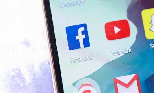 Facebook, YouTube nỗ lực chống lại những nội dung giật gân về sức khỏe