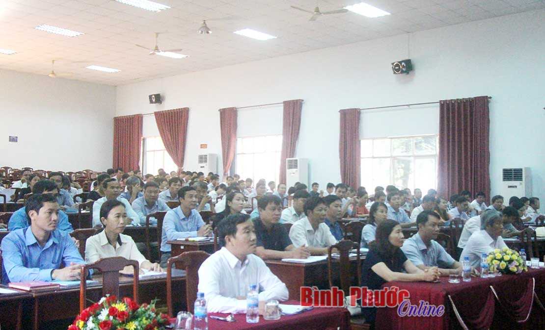 Bồi dưỡng c&aacute;n bộ nguồn quy hoạch b&iacute; thư, ph&oacute; b&iacute; thư cấp ủy x&atilde;