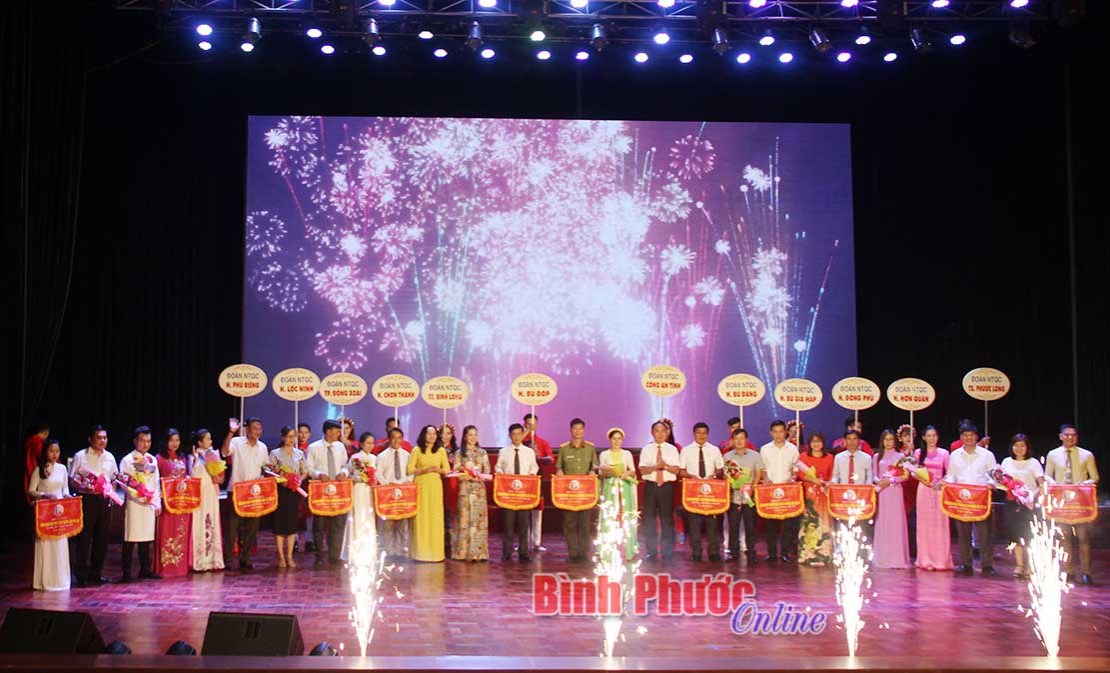 Khai mạc li&ecirc;n hoan nghệ thuật quần ch&uacute;ng toàn tỉnh lần thứ 12/2019