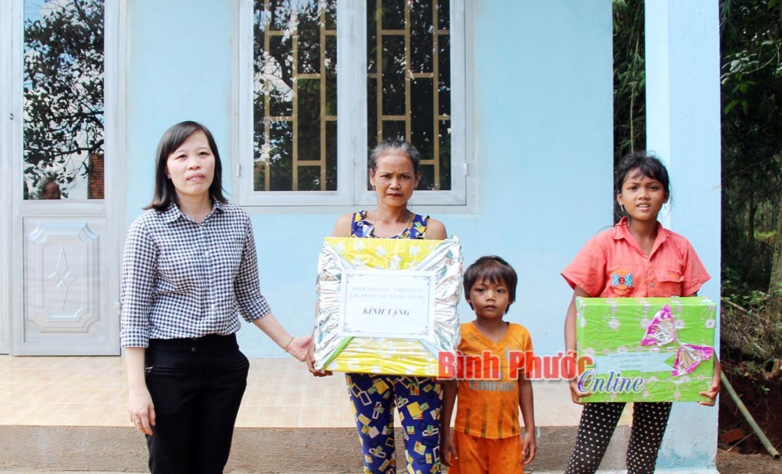 Ph&uacute; Riềng đổi mới hoạt động MTTQ v&agrave; c&aacute;c đo&agrave;n thể