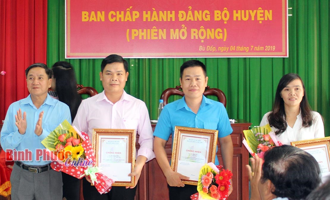 Hội nghị Ban Chấp h&agrave;nh Đảng bộ huyện B&ugrave; Đốp