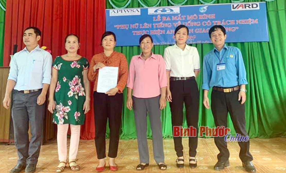 Ra mắt CLB “Phụ nữ lên tiếng uống có trách nhiệm thực hiện an toàn giao thông”