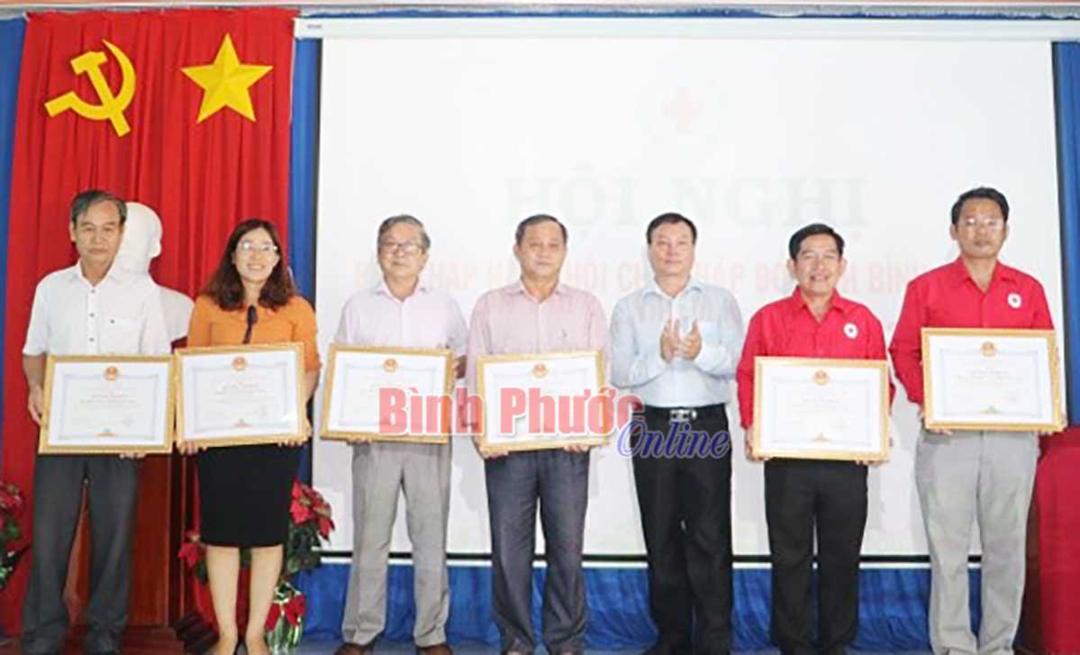 Các cấp hội chữ thập đỏ trợ giúp 234.089 lượt đối tượng yếu thế