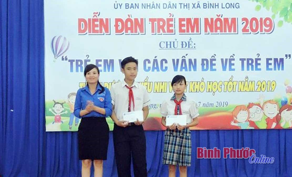 Thiếu nhi B&igrave;nh Long vượt kh&oacute;