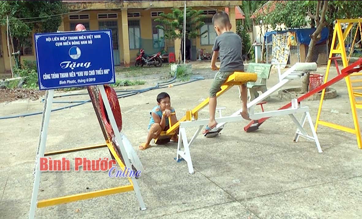 Thanh niên Lộc Ninh tạo dấu ấn từ cơ sở