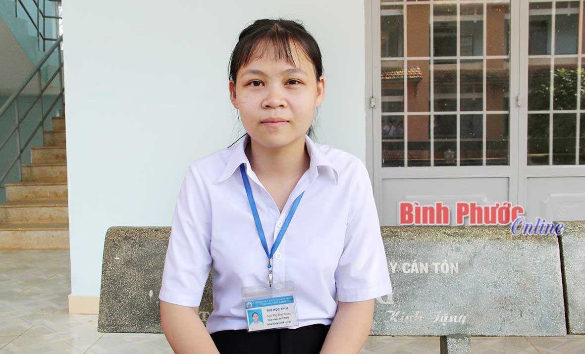 Nữ sinh mồ côi vượt khó học giỏi