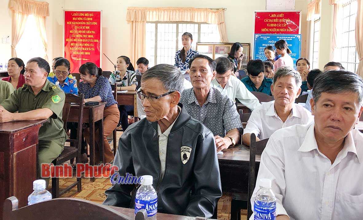 Tuy&ecirc;n truyền, phổ biến ph&aacute;p luật tại Lộc Ninh