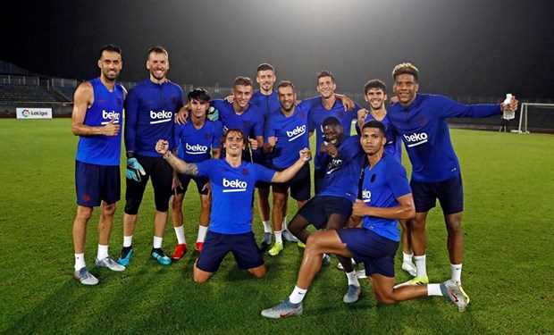 Barcelona sẵn sàng cho trận 'đại chiến' với Chelsea tại Nhật Bản