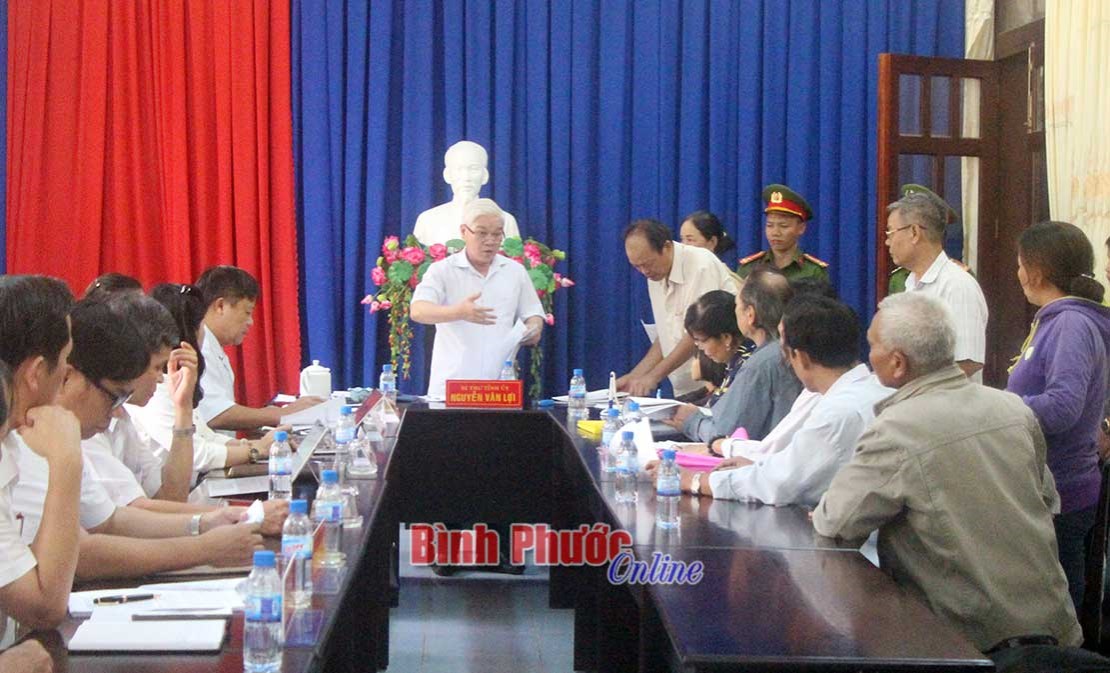 B&iacute; thư Tỉnh ủy Nguyễn Văn Lợi tiếp c&ocirc;ng d&acirc;n định kỳ