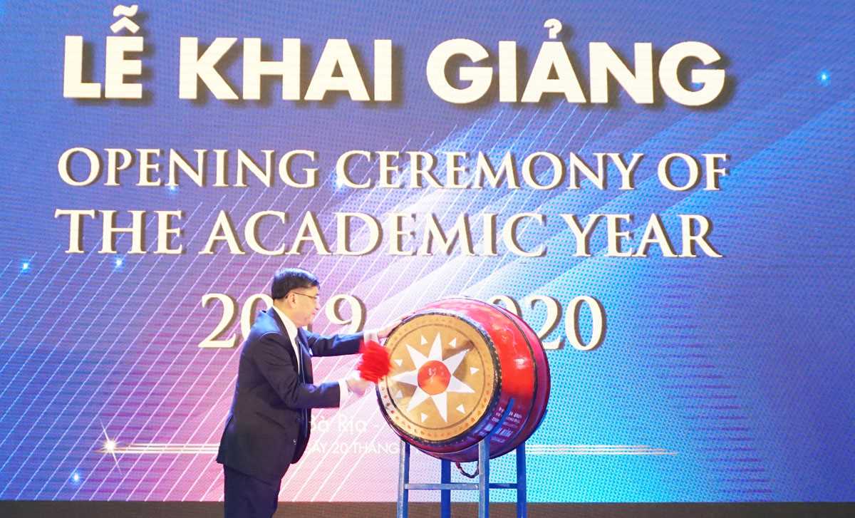 Đại học Bà Rịa - Vũng Tàu khai giảng năm học mới, công bố đạt kiểm định chất lượng của Bộ GD&ĐT