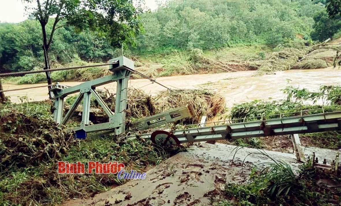 Bù Đăng cẩn trọng trước nguy cơ vỡ đập hồ thủy điện Đăk Kar