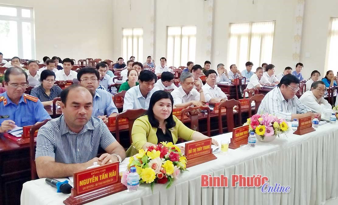 Chơn Th&agrave;nh triển khai Chỉ thị 35-CT/TW của Bộ Ch&iacute;nh trị