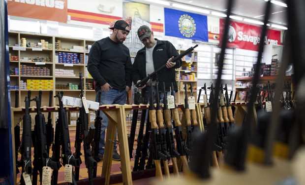 Hàng trăm thị trưởng Mỹ kêu gọi thông qua dự luật kiểm soát súng đạn