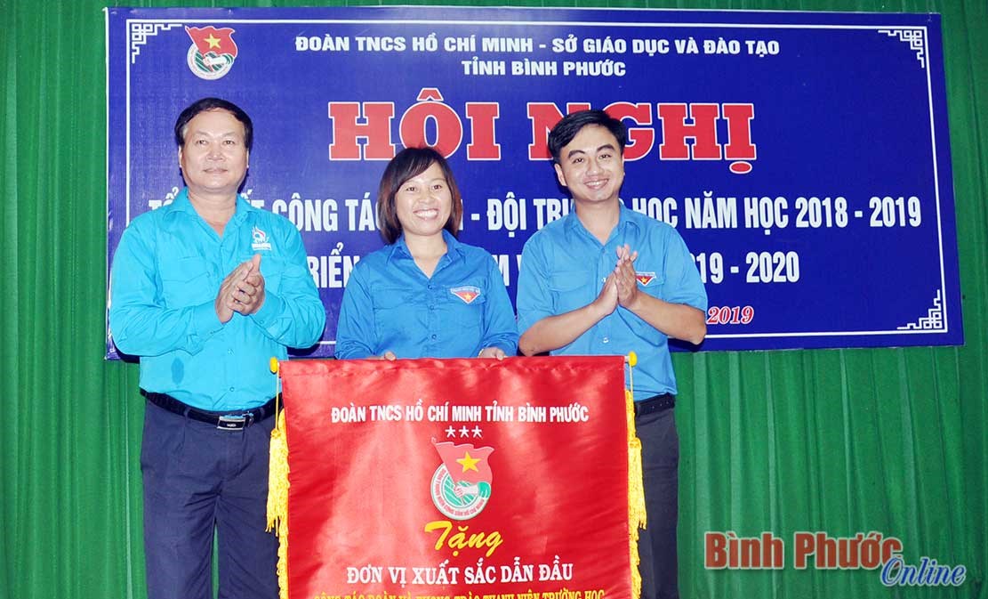 Nhiều hoạt động sôi nổi phong trào thanh niên trường học