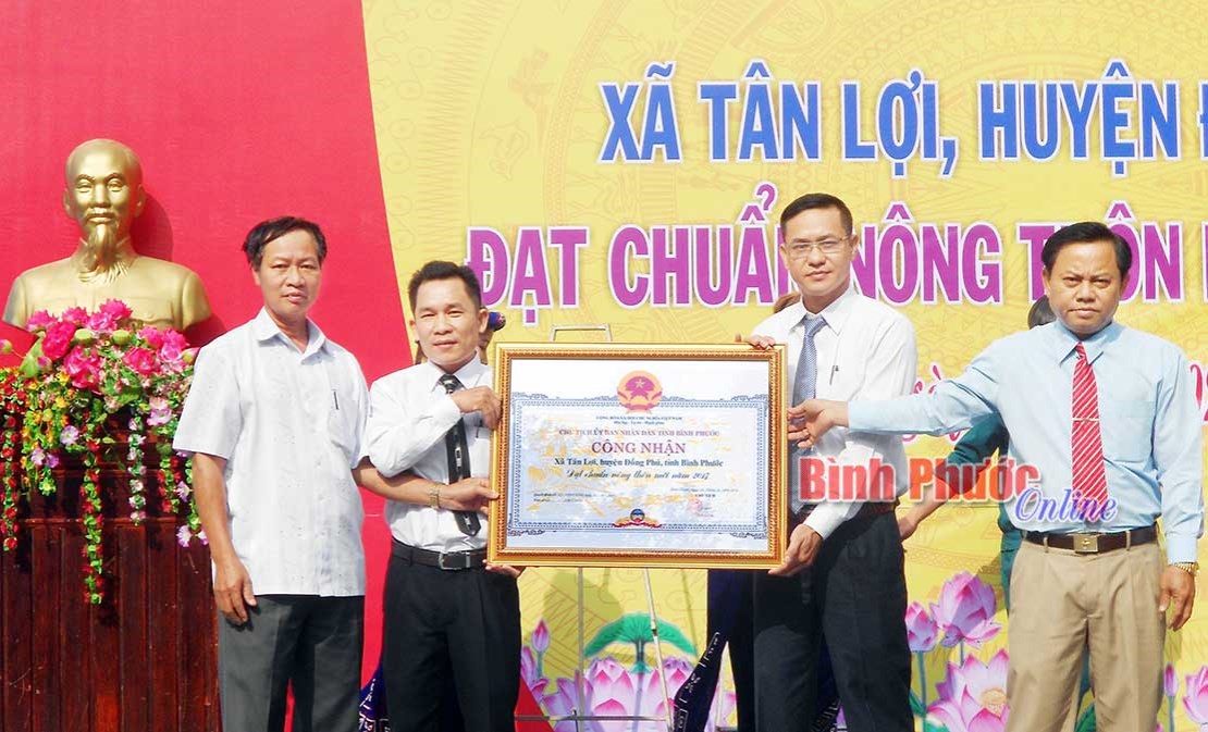 Đồng Ph&uacute; hướng tới huyện đầu ti&ecirc;n của tỉnh đạt chuẩn NTM