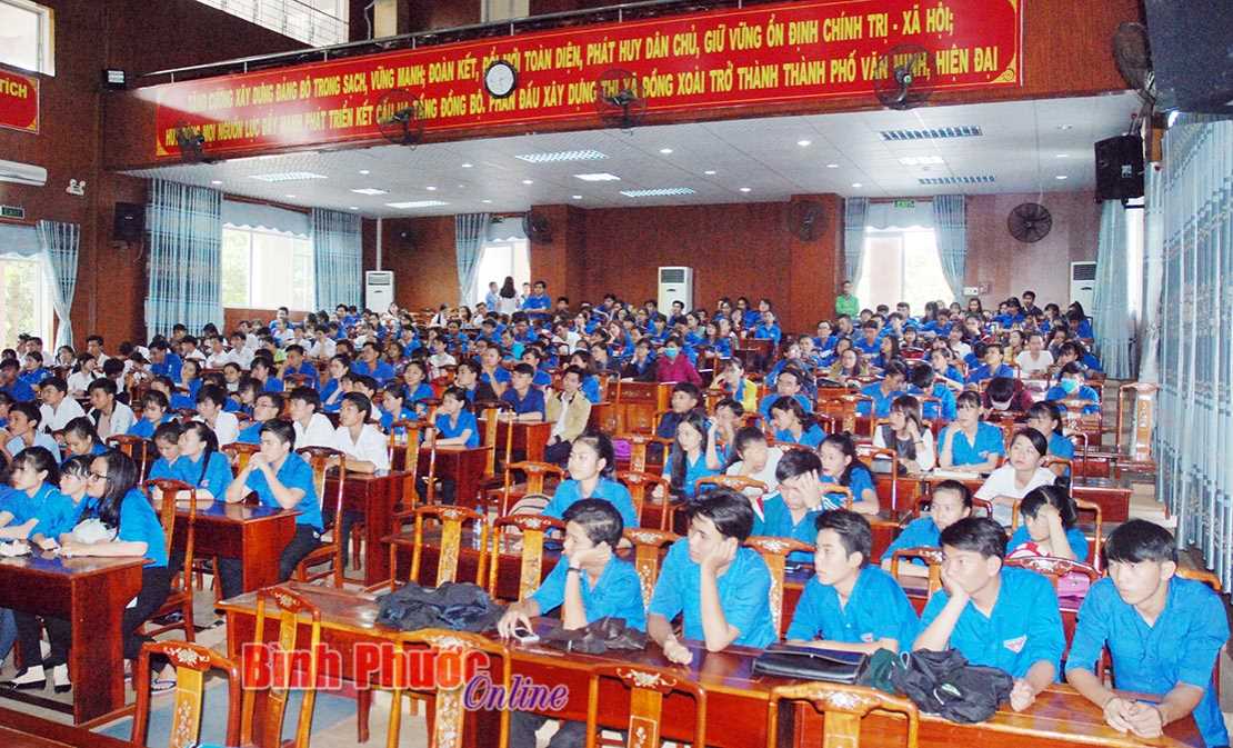 251.883 lượt người được phổ biến, gi&aacute;o dục ph&aacute;p luật