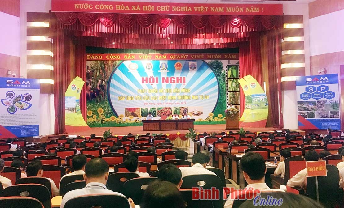 Ổn định diện t&iacute;ch hồ ti&ecirc;u cả nước 100 ng&agrave;n ha