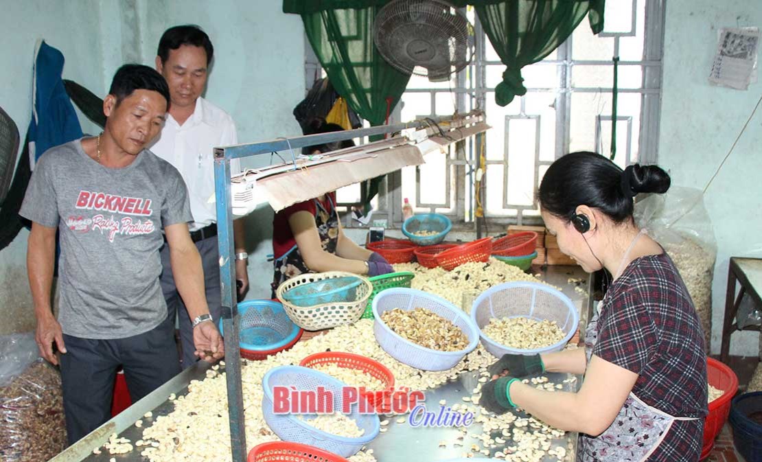 Ph&uacute; Riềng tập trung nguồn lực x&acirc;y dựng n&ocirc;ng th&ocirc;n mới