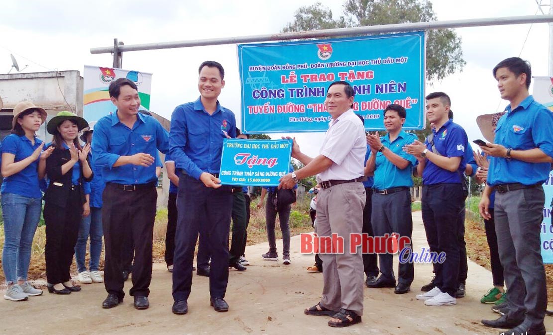 Dấu ấn hè tình nguyện của tuổi trẻ Đồng Phú