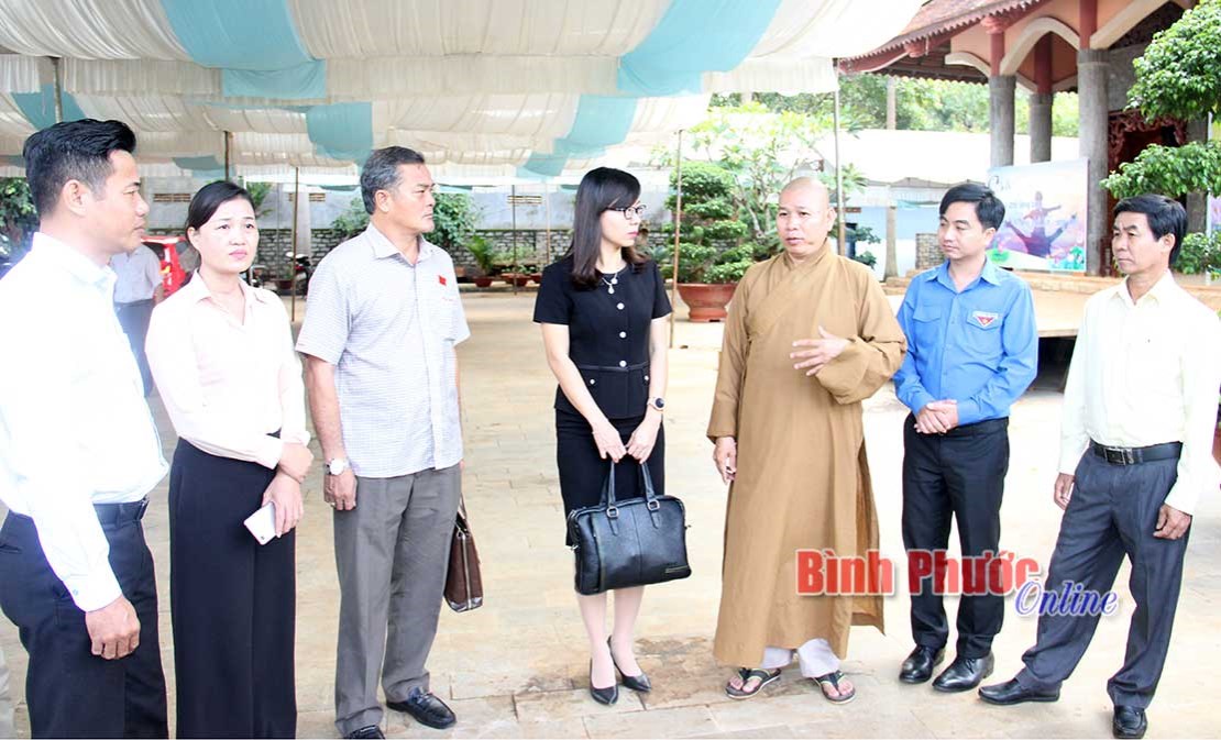 Ban Văn h&oacute;a - X&atilde; hội HĐND tỉnh gi&aacute;m s&aacute;t hoạt động t&ocirc;n gi&aacute;o tại B&ugrave; Gia Mập